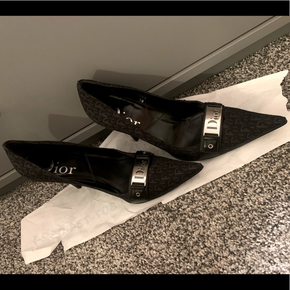 Black Dior point style size 8 shoe. Worn only handful of times.